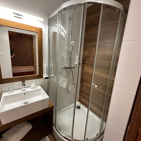 Gitka Guest house *