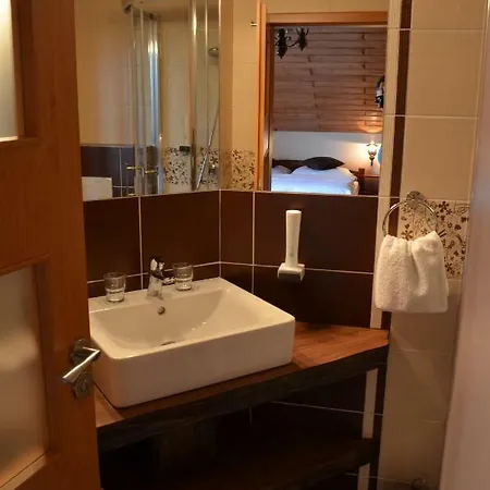 Gitka Guest house